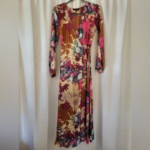 Lulu's floral satin dress